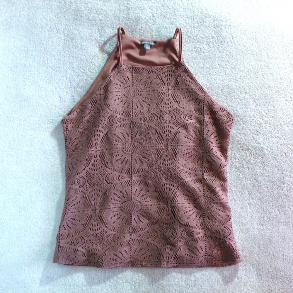 CHARLOTTE RUSSE Textured Pink Halter Top